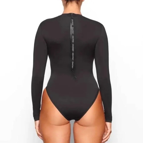 NWT SKIMS Swim Long Sleeve One Piece Zip Back - Picture 1 of 2